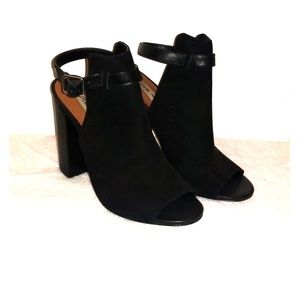 Steve Madden Carnabi Heels